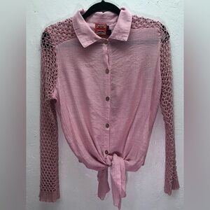Simon Chang the collection pink button up crochet shirt
